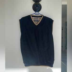 Men’s reversible Burberry vest, NWOT - a large medium